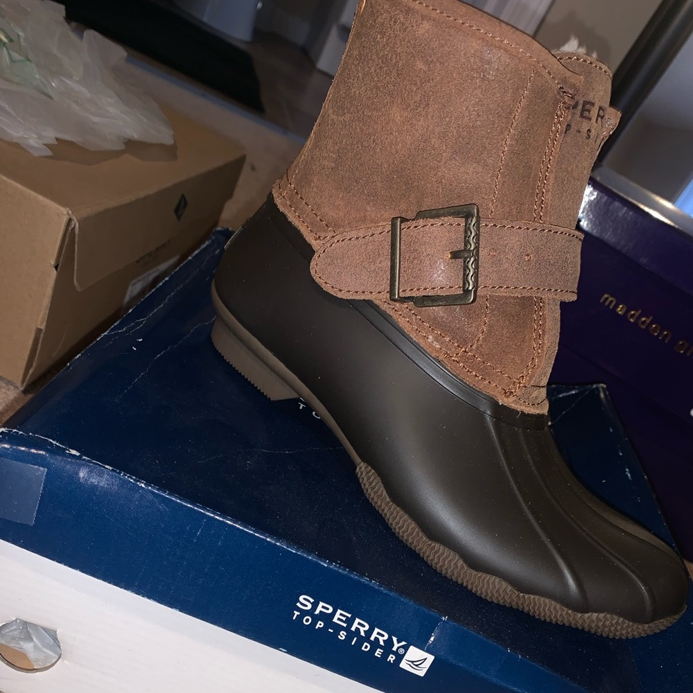 Brand new Sperry boots